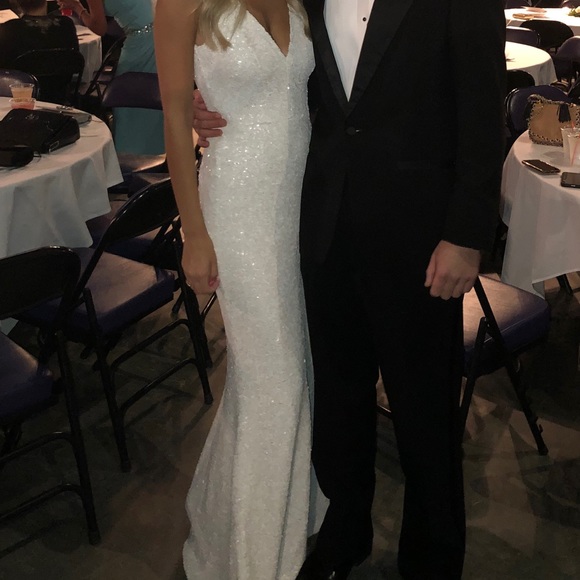 Dress the Population Harper Gown - Picture 4 of 5